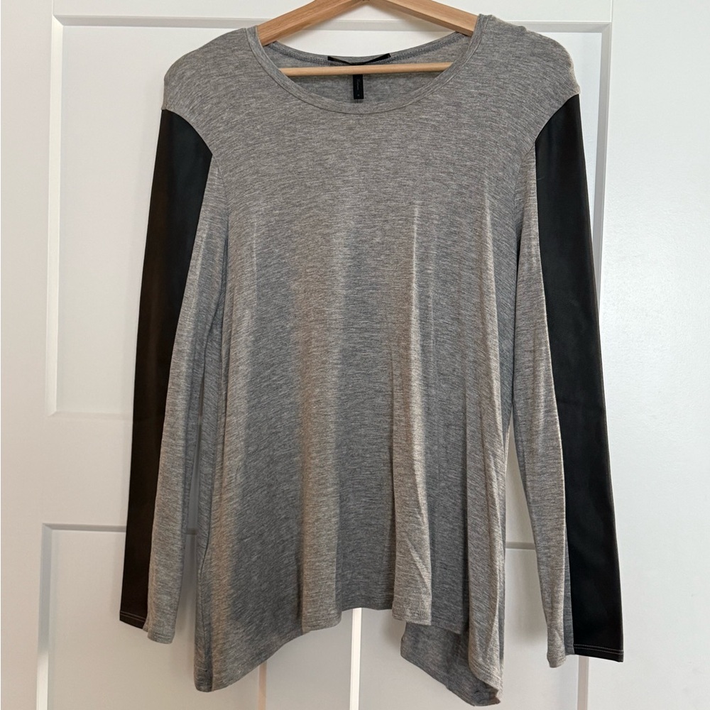 BCBGMaxAzria Gray Black Asymmetrical Blouse Long Sleeve Top